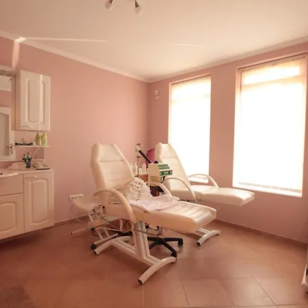 Europa Panzio Эгер